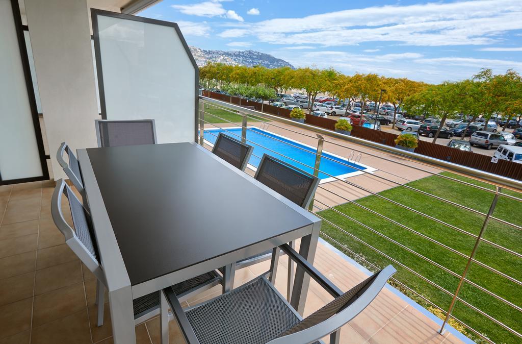 Apartaments Terraza - Salata Mar Roses Eksteriør billede